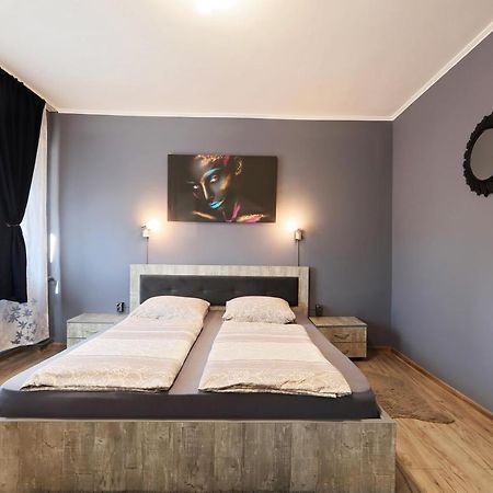 Garsoniera Paco Baile Felix Lägenhet Exteriör bild